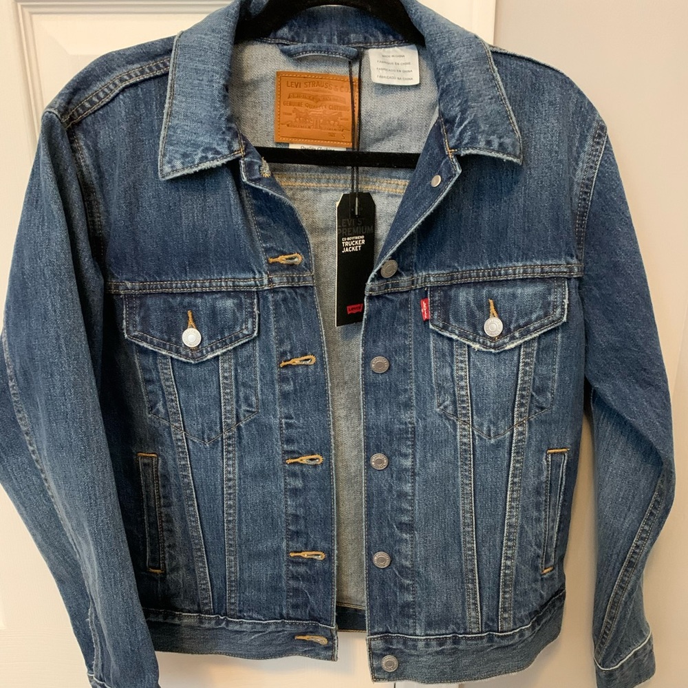 NWT Levi’s Jean Jacket